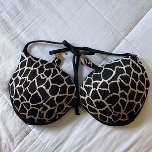 LIKE NEW! Victoria’s Secret Push Up Bikini - 32D